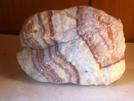 Камень слоистый 1 кг.